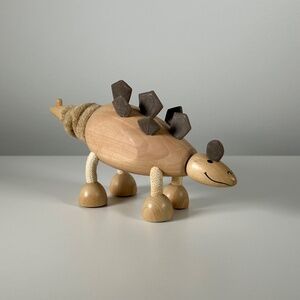 Anamalz Poseable Eco-Friendly Wood Toy Stegosaurus (93F)